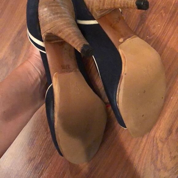 Mochino vintage Navy and beige heels size 7 1/2 open toe - Picture 6 of 9